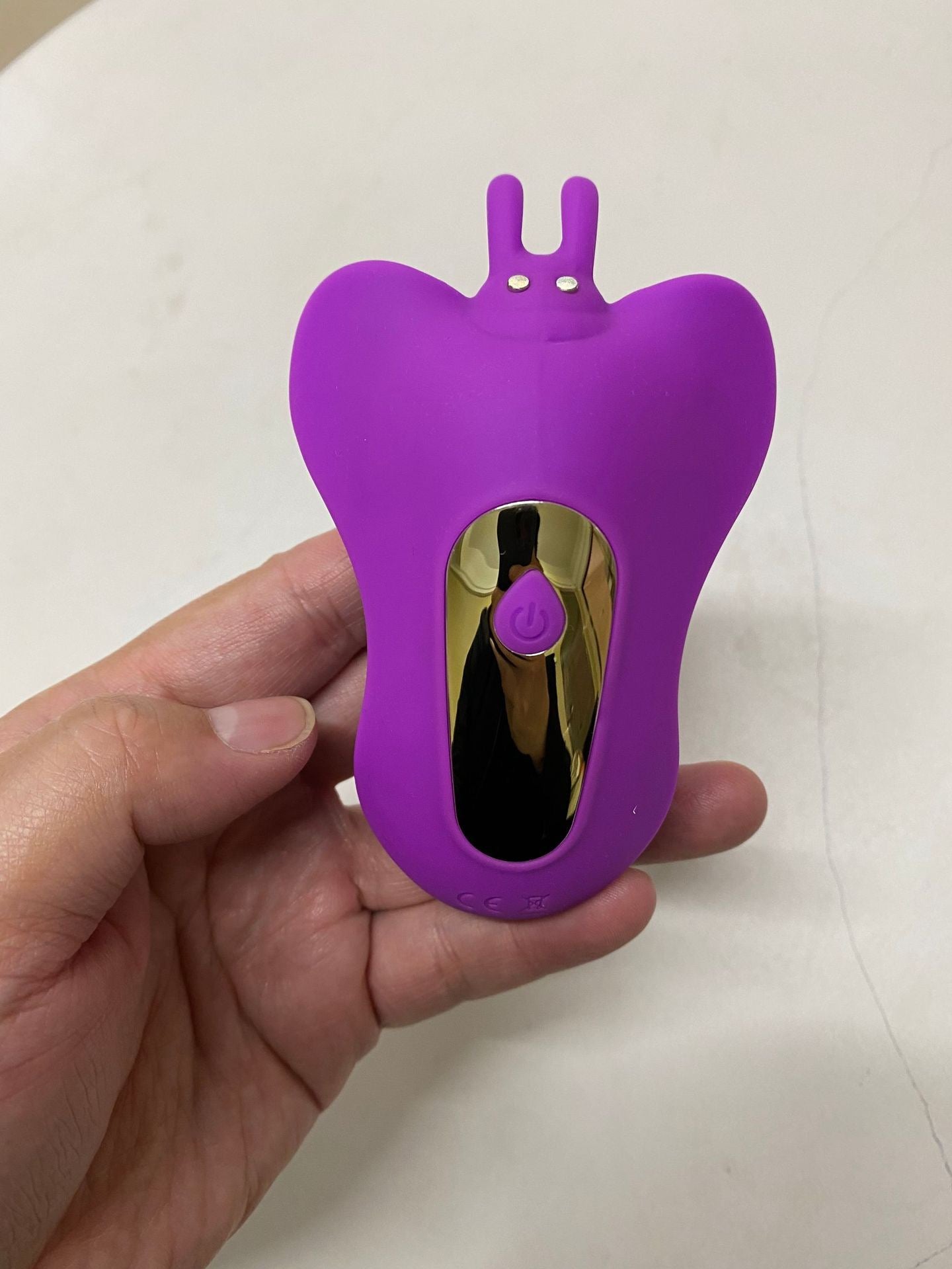 Suction Wearable Vibrator, Butterfly Wearable Vibrating Massager for Women, Silent and Discreet for Outdoor Use